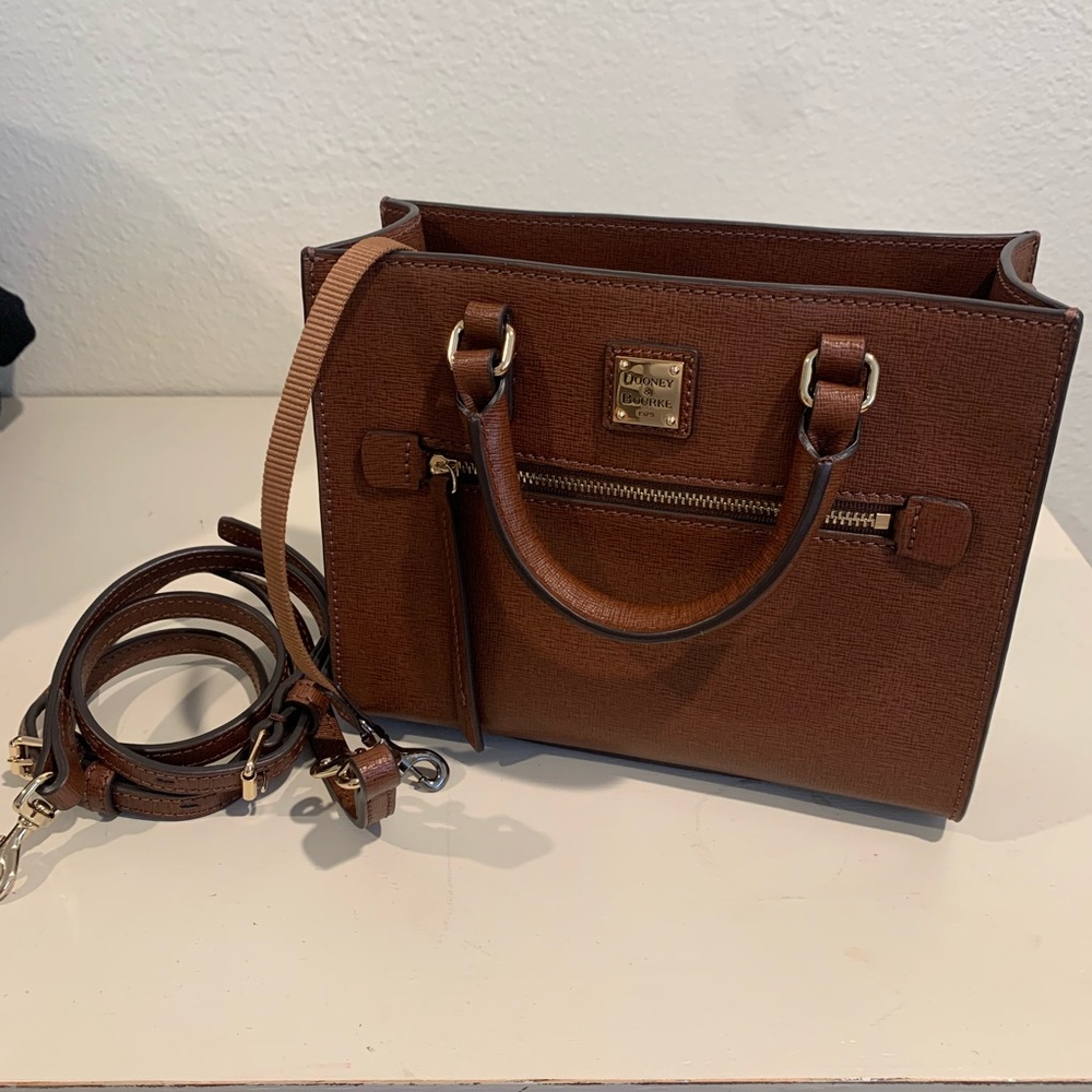 Dooney and Bourke purse